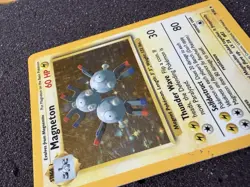 Wizards of the Coast Fossil 1999 Magneton 9/102 Holo Unlimited English 60 HP - Image 3
