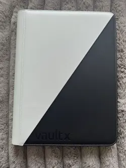 Vault X Exo-Tec Zip Binder XXL SV10.5 16 Pocket Black Bolt White Flare Pokemon - Image 3