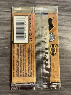 Pokemon ITALIAN Fossil Unlimited Edition Booster Pack - Factory Sealed Zapdos - Image 2