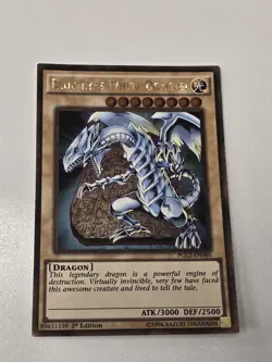 Yu-Gi-Oh! *NM* Blue-Eyes White Dragon PGL2-EN080 1st Edition (Gold Ultra Rare) - Image 1