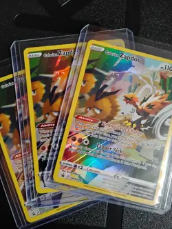 Pokemon Card Lot Eevee 173, Kingdra tg03/tg30 Galarian Articuno Zapdos & Lucario - Image 2