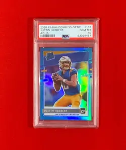 2020 Panini Donruss Optic Justin Herbert RC Aqua 153 PSA 10 202/299 - Image 2