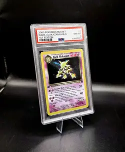 📈 PSA Graded 8 🥇 1st Edition ✨ Holo Dark Alakazam 2000 Rocket 1/82 Pokemon - Image 1