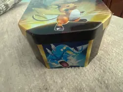 Pokemon TCG Hidden Fates Tin (4 Packs) + Raichu GX Promo NEW Sealed 820650804816 - Image 2