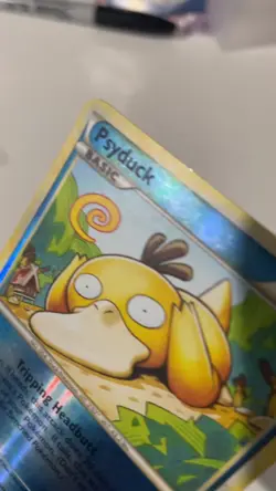 Psyduck 74/102 Reverse Holo Pokemon Card HeartGold SoulSilver Triumphant LP - Image 2
