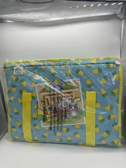 *EXCLUSIVE* Pokemon World Championship Honolulu 2024 Cooler Bag - Image 2