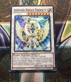 *** AVENGING KNIGHT PARSHATH *** 1ST EDITION LC5D-EN230 YUGIOH! - Image 1