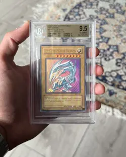 Blue-Eyes White Dragon Starter Deck Kaiba SDK-001 1st Edition NA Print BGS 9.5 - Image 5