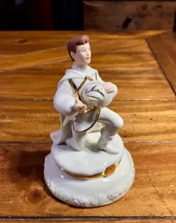 Lenox Disney Showcase THE PRINCE CHARMING TREASURE BOX Snow White - Image 2