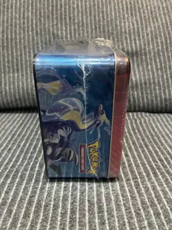 Pokemon TCG: Collector Chest - Sprigatito, Fuecoco & Quaxly -Lunch Box Metal Tin - Image 4