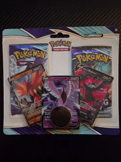 Pokemon Chilling Reign 2 Pack Blister Galarian Zapdos V Articuno V Moltres V - Image 3