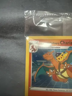 Pokemon Special Delivery Charizard SWSH075 2022 Sealed - Image 4