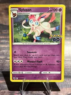 Sylveon 035/078 Holo Rare Pokemon GO Pokemon TCG - Image 1