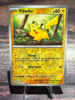 Pikachu 025/165 Common SV: Scarlet & Violet 151 Pokemon TCG - Image 1
