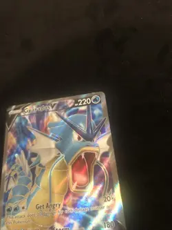 Pokemon TCG: Gyarados V Full Art Holo Ultra Rare ENG 171/203 Evolving Skies - Image 4