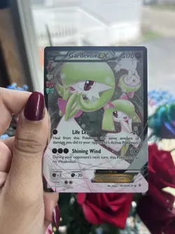 Gardevoir EX (Full Art) RC30-32 Generations: Radiant Collection Holo - Image 1