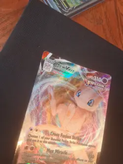 Pokemon TCG Mew Vmax Fusion Strike 114/264 Holo Ultra Rare - Image 5