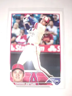Shohei Ohtani 16 Card Lot 2023-2026 Topps Paper Base Insert And Chrome - Image 3