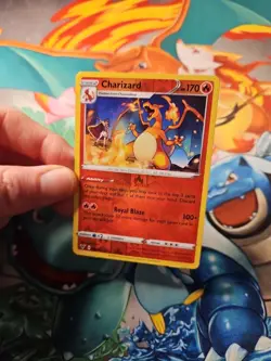Pokemon Card Charizard 025/185 Vivid Voltage Rare Reverse Holo TCG 🔥 - Image 5