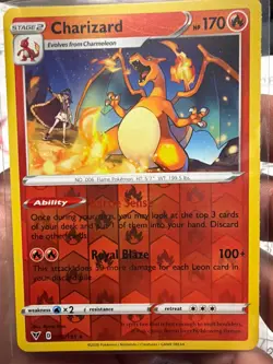 Pokemon TCG Charizard Vivid Voltage 025/185 Reverse Holo Rare - Image 1