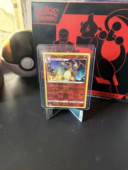 Pokemon TCG Charizard Vivid Voltage 025/185 Reverse Holo Rare - Image 1