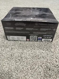 Pokemon: Pitch Black Elite Trainer Box (ETB) Pokemon Center Exclusive - Sealed - Image 4
