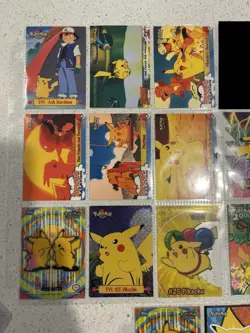 Pokemon Topps cards pikachu big lot inluding die cut, misprint, clear card - Image 2