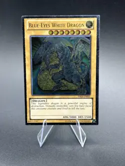 Yugioh Blue-Eyes White Dragon Ultimate Rare YSKR-EN001 Mint - Image 1