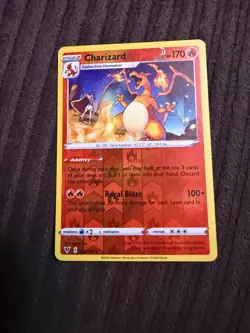 Charizard 025/185 Rare Vivid Voltage Pokemon Reverse Holo Lightly Played - Image 1