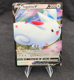 Pokemon TCG Togekiss V 140/185 Vivid Voltage - Image 1