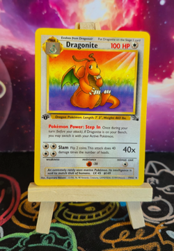 1st Edition Dragonite 19/62, 1999 Fossil Set, Non Holo Rare, Pokemon TCG LP - Image 1
