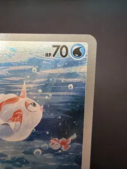 ​Pokemon Goldeen 087/084 Pitch Black Illustration Rare Full Art Holo NM - Image 3