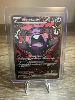 Morpeko ex 117/084 - Pitch Black SIR - Card in hand - Image 1