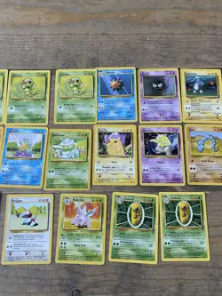 1999 Pokemon Trading Card Game Base Set 35 Assorted Cards lot - Image 2
