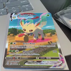 Pokemon TCG Leafeon VMAX 205/203 Evolving Skies - Image 2