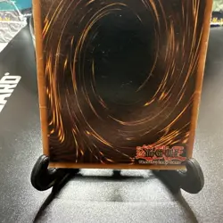 Yu-Gi-Oh TCG: Secret Rare Elemental Hero Sparkman EHC2-EN001, Limited Edition - Image 5