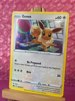 Eevee SWSH212 Holo Promo Sword & Shield Promo Pokemon NM - Image 3