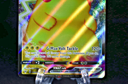 Pokemon TCG Pikachu VMAX 044/185 Vivid Voltage Ultra Rare Holo VMAX English - NM - Image 3