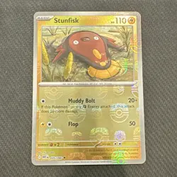 Pokemon TCG Stunfisk Sv: White Flare Master Ball Reverse - Image 1