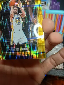 Stephen Curry #94 Gold Flash Prizm /10 🔥 🔥 🔥 Super clean centered!! - Image 5