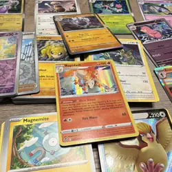 Pokemon TCG Mixed Card Lot (140 cards) - Image 2