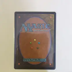 Wizards of the Coast Commander's Plate Foil Mythic Artifact Equip #305/361 EN - Image 2