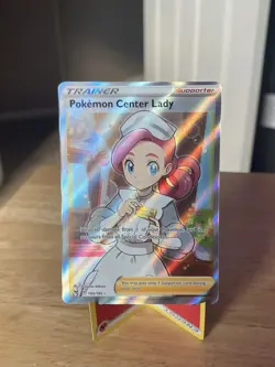 Pokemon Center Lady (Full Art) 185/185 Swsh04: Vivid Voltage Holo - Image 1