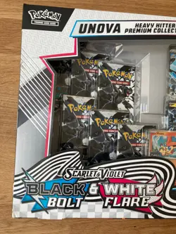 Pokemon TCG Unova Heavy Hitters Premium Black Bolt & White Flare Card Collection - Image 3