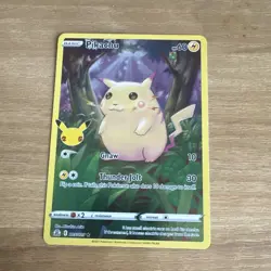 Pikachu 005/025 Holo Rare Celebrations Pokemon NM - Image 1