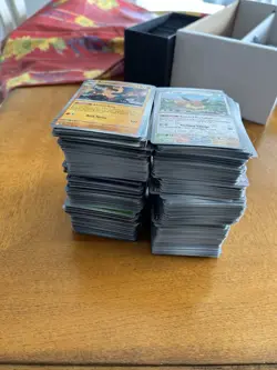 Pokemon Card MEGA Lot 735 Holo Reverse and foil - Image 1