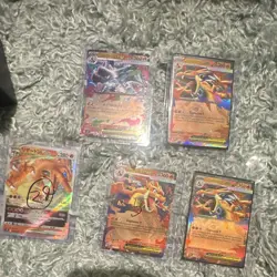 Pokemon TCG Charizard bundle X5 cards - Image 1