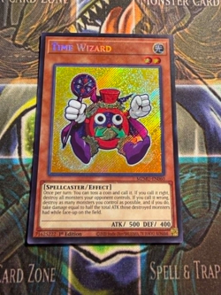*** TIME WIZARD *** 1ST EDITION SECRET RARE (CHIBI) MZMU-EN060 YUGIOH! - Image 1