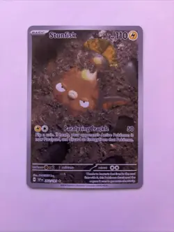 Pokemon TCG Stunfisk Illustration Surging Sparks 202/191 Nm - Image 1