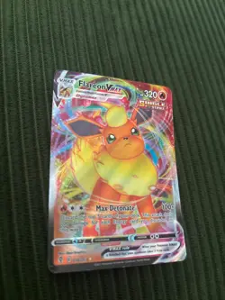 Pokemon TCG Flareon Vmax SWSH07: Evolving Skies 018/203 Ultra Rare - Image 2